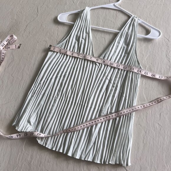 Vince Crushed Double V Neck Pleated Top in Blue Size XS - Picture 9 of 9